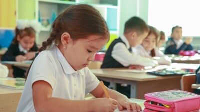 Повышение стипендий и бесплатное питание: глава Минпросвета отчитался перед президентом