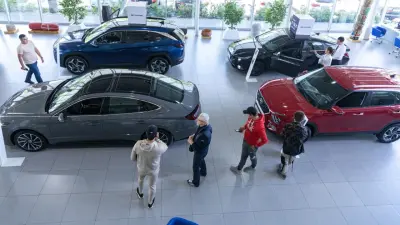 "Цена утраивается". Почему новые автомобили казахстанского производства не покупают в России