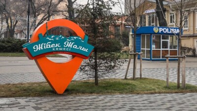 Досаев пообещал восстановить брусчатку на Арбате в Алматы