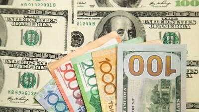 Курс доллара в Казахстане упал до 470 тенге