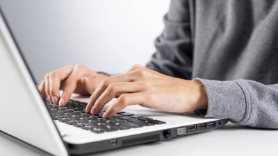 Минцифры: Верховный суд и КНБ отказались создавать блоги своих руководителей в "Открытом диалоге"