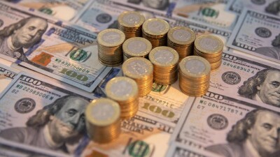 Тенге укрепился к доллару на биржевых торгах перед выходными