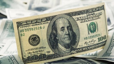 Курс доллара резко упал к тенге на торгах