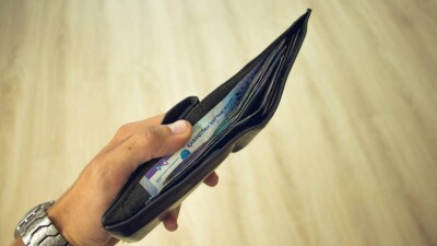 Судьи Конституционного суда будут получать пожизненные выплаты