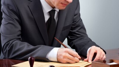 Организовал бизнес и предоставил помещение: главу "Фитосанитарии" подозревают в злоупотреблении полномочиями