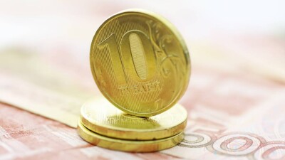 Нацбанк установил курс рубля в Казахстане на 27 октября