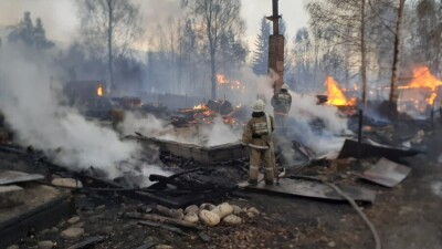 Фонд Булата Утемуратова выделит 1 млн тенге каждой семье, лишившейся дома во время пожара в Риддере