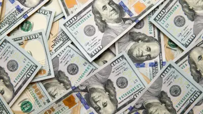 Курс доллара вырос на бирже 11 ноября