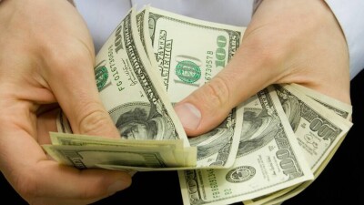 Курс доллара вновь вырос на бирже