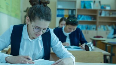 Премии до 4,3 млн тенге будут получать школьники, победившие на международных олимпиадах