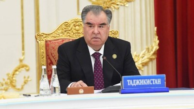Рахмон: Навязывание политического строя Кабулу может привести к негативным последствиям