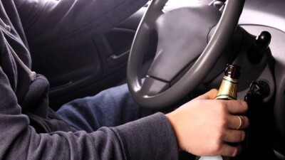 В Алматы пьяный водитель сбил полицейского