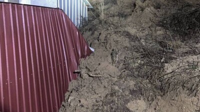 Оползень в Алматинской области: в МЧС заявили об угрозе обрушения жилого дома