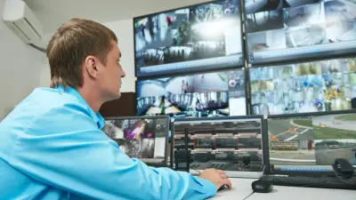 До 50 лет и со спецподготовкой: кто может работать охранником школы в Казахстане