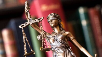 Осуждённый за кражу во время январских погромов в Алматы остался на свободе