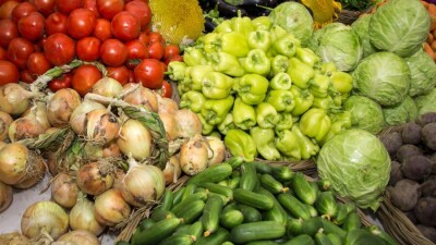 Где казахстанцы смогут купить продукты по низким ценам в межсезонье