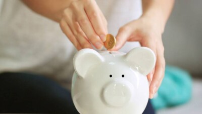 Члены попечительского совета "Қазақстан халқына" против массового перечисления зарплат в фонд