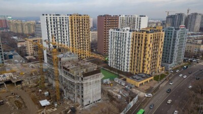 Снести или узаконить: кто и как будет решать судьбу самовольных построек в Алматы