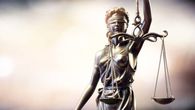 В Шымкенте вынесли приговор главному специалисту управления образования и директору школы