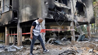 ХАМАС произвёл ракетный удар по Тель-Авиву, армия Израиля готовится к наземной операции в секторе Газа