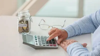 Рост базовой выплаты и индексация на 10%: примеры расчёта пенсии и пособий в Казахстане в 2026 году 