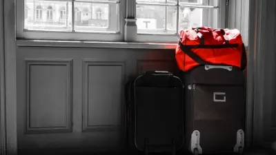 "Могли уехать на юг". Полиция Атырауской области ищет без вести пропавшую семью