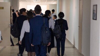 Жалобы на дедовщину в школе Атырау: двое родителей забрали свои заявления из полиции
