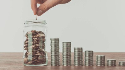 Изменение правил использования пенсионных излишков прокомментировали в Минпроме