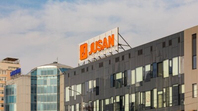 "Выбирали из двух зол". Чем Смаилов объяснил многомиллиардную помощь Jusan Bank и вернут ли деньги в бюджет