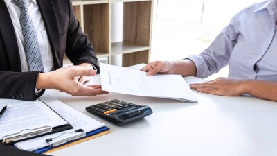 Скандал с летним отдыхом детей в Алматы: ещё с одним лагерем расторгнут договор