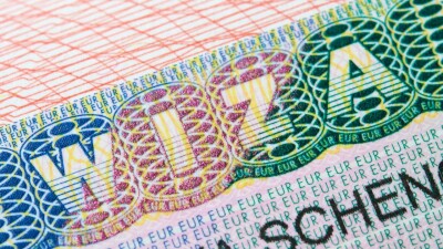 Визовый режим для казахстанцев планируют упростить в ЕС: начались официальные консультации