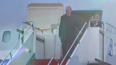Владимир Путин прибыл в Астану
