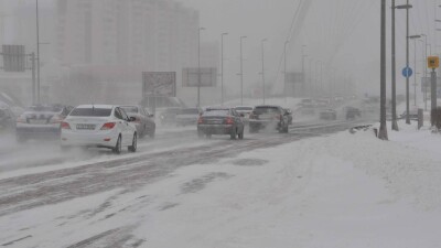 В Акмолинской, Северо-Казахстанской и Костанайской областях закрыли дороги из-за непогоды