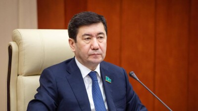 Ерлан Кошанов вновь избран председателем мажилиса