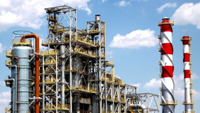 Дефицит бензина в Казахстане: на Шымкентском НПЗ завершили ремонт