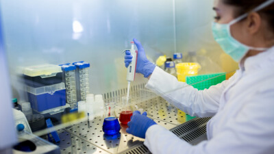 В Великобритании выявили ещё две новые мутации коронавируса