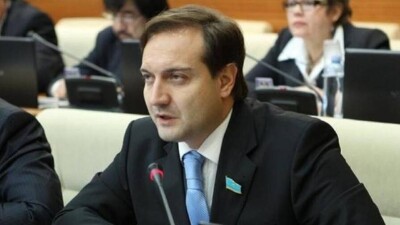 Платонов о забастовках в автопарках: Акиматы довели важнейшую социальную сферу до критического состояния