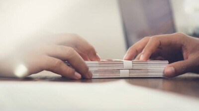 Директор перинатального центра в Алматы брал взятки с рожениц за приём и благоприятные условия