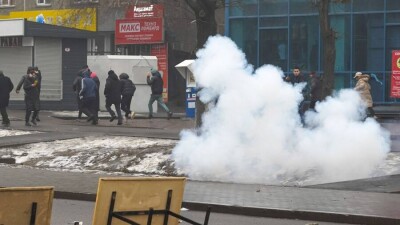 Сагинтаев навестил в больнице раненых во время массовых беспорядков в Алматы