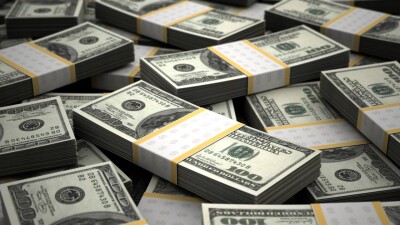 Как изменился курс доллара к тенге на бирже в начале недели