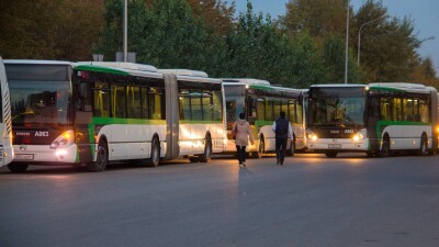 Автобусы временно не будут останавливаться у Дворца независимости в Астане