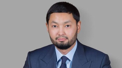 Кенес Ракишев выделил дополнительные призовые для боксёров за медали на Олимпиаде