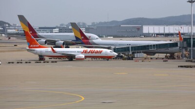 Ещё у одного вылетевшего Boeing B737-800 возникли проблемы с шасси в Южной Корее
