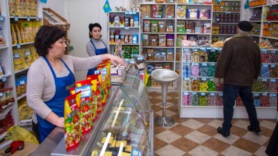 Продажи магазинов у дома выросли на 22%. Крупные ретейлеры меняют формат