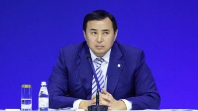 Прокурор: Экс-глава "Атамекена" Мырзахметов предлагал освободить Кайрата Боранбаева из-под ареста за деньги