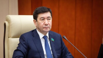 Кошанов депутатам: Нужно не в мажилисе вести разговоры о паводках, а выезжать в регионы