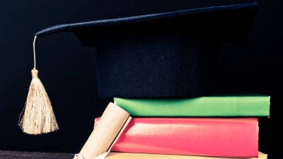 Минобразования намерено закрыть ещё один университет. Вуз оспаривает это решение в суде