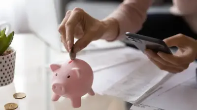 Казахстанцам оказалось выгоднее передавать пенсионные частным управляющим, чем оставлять их в ЕНПФ