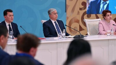 Токаев предложил открыть площадь государственных символов у подножия Аулиетау