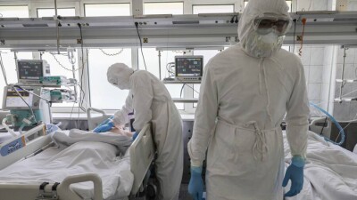 За две недели августа 22% заболевших Covid-19 в Алматы составили пожилые люди